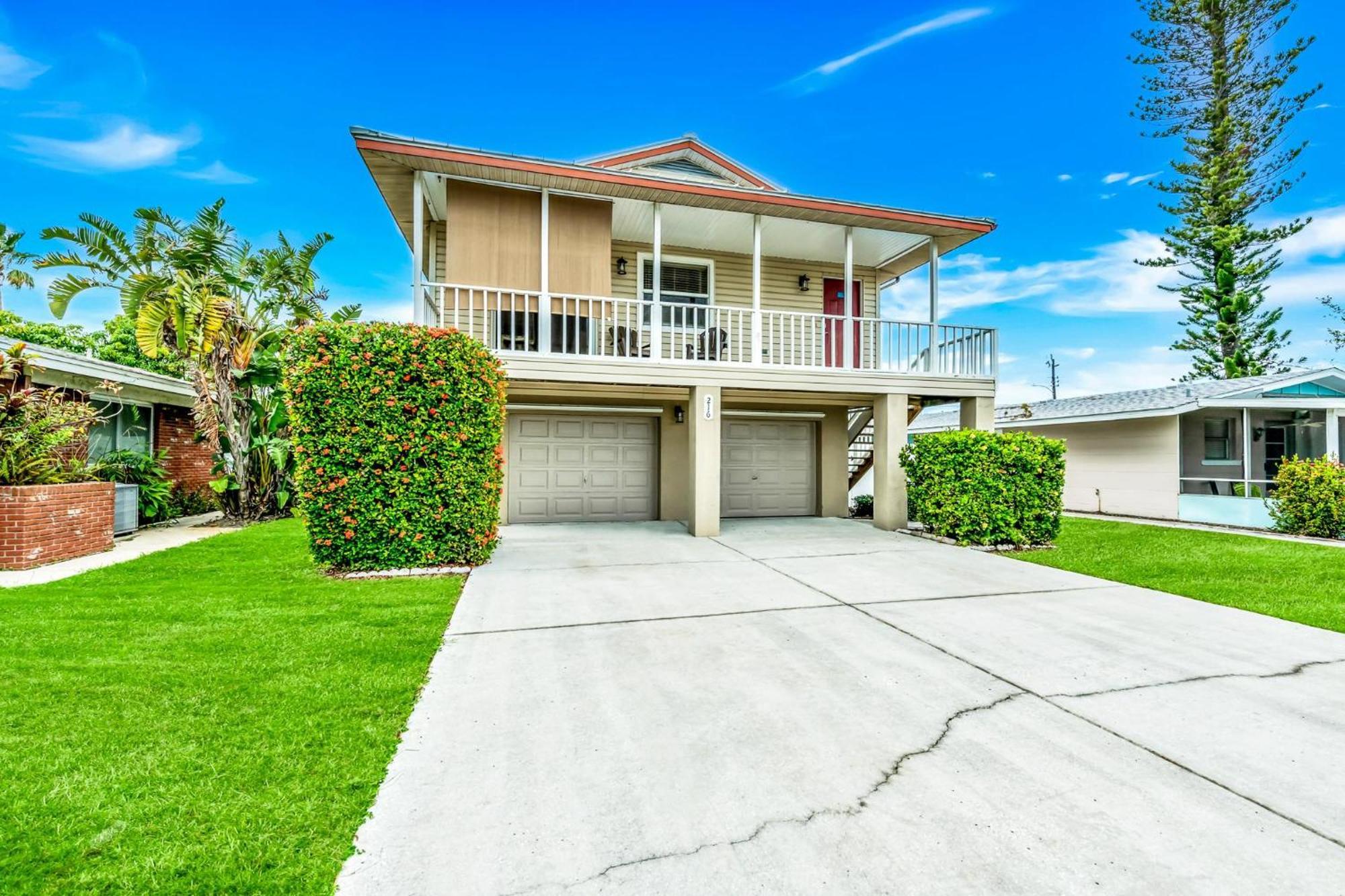 Coast Is Clear Villa Anna Maria Exterior photo