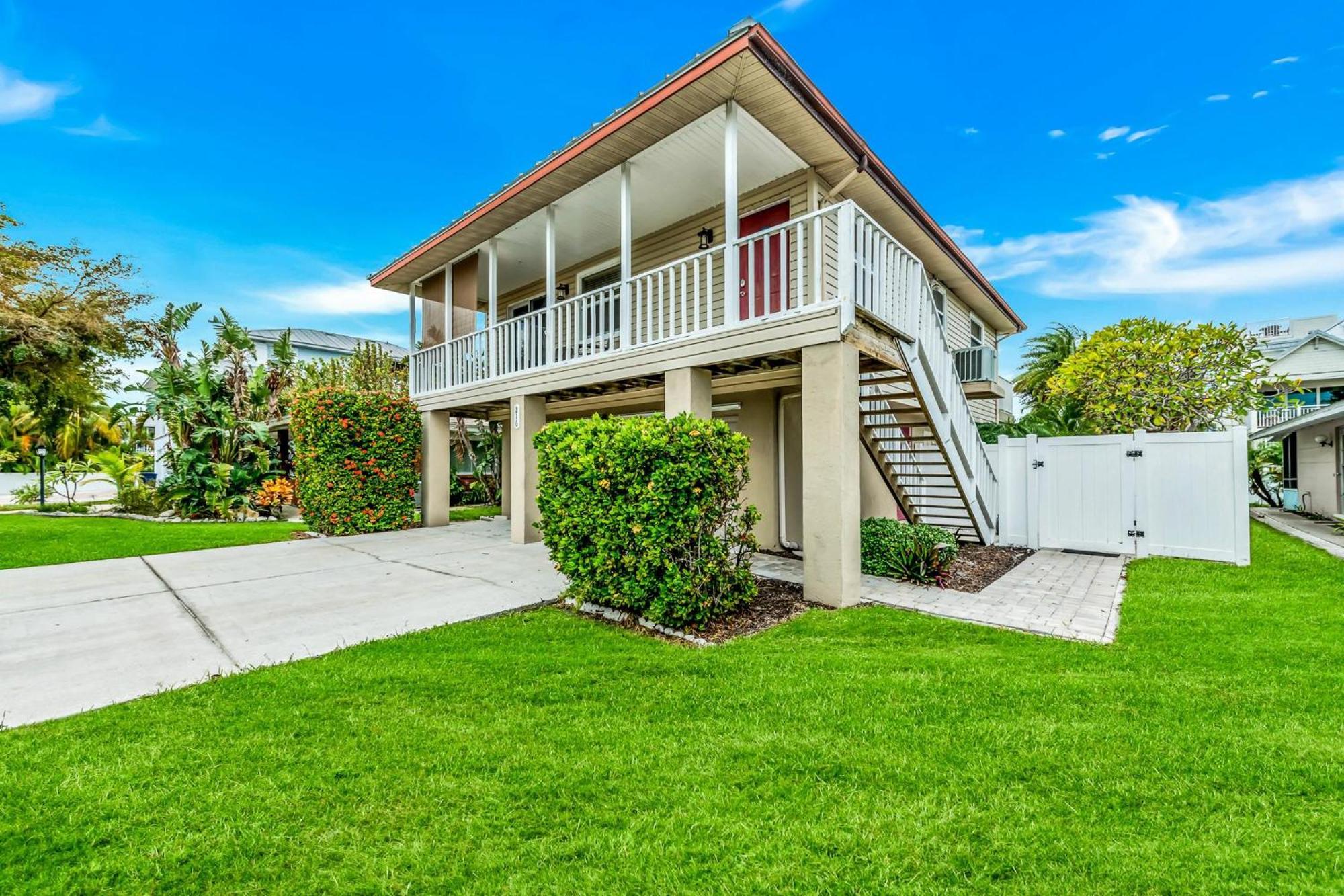 Coast Is Clear Villa Anna Maria Exterior photo
