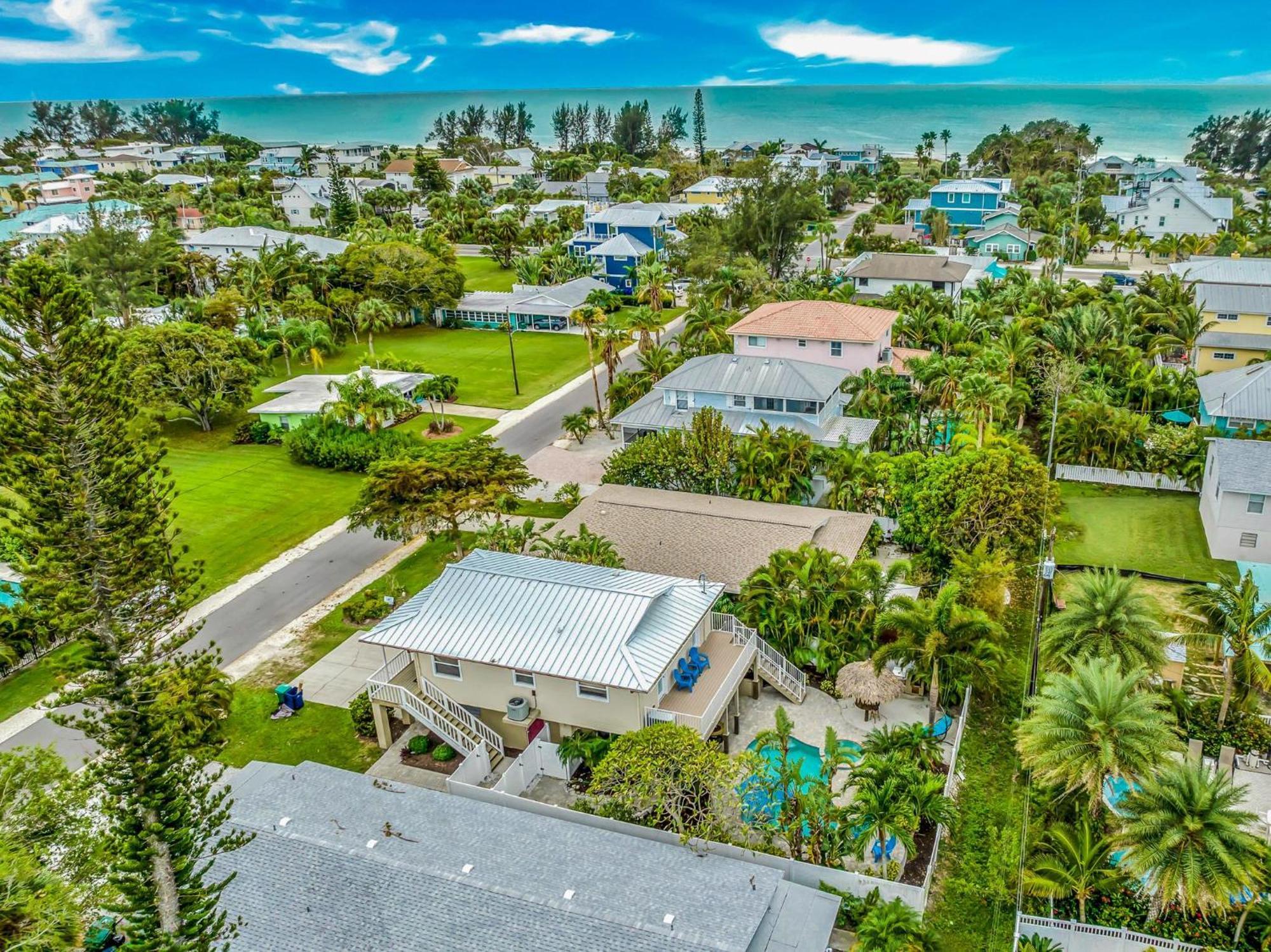 Coast Is Clear Villa Anna Maria Exterior photo