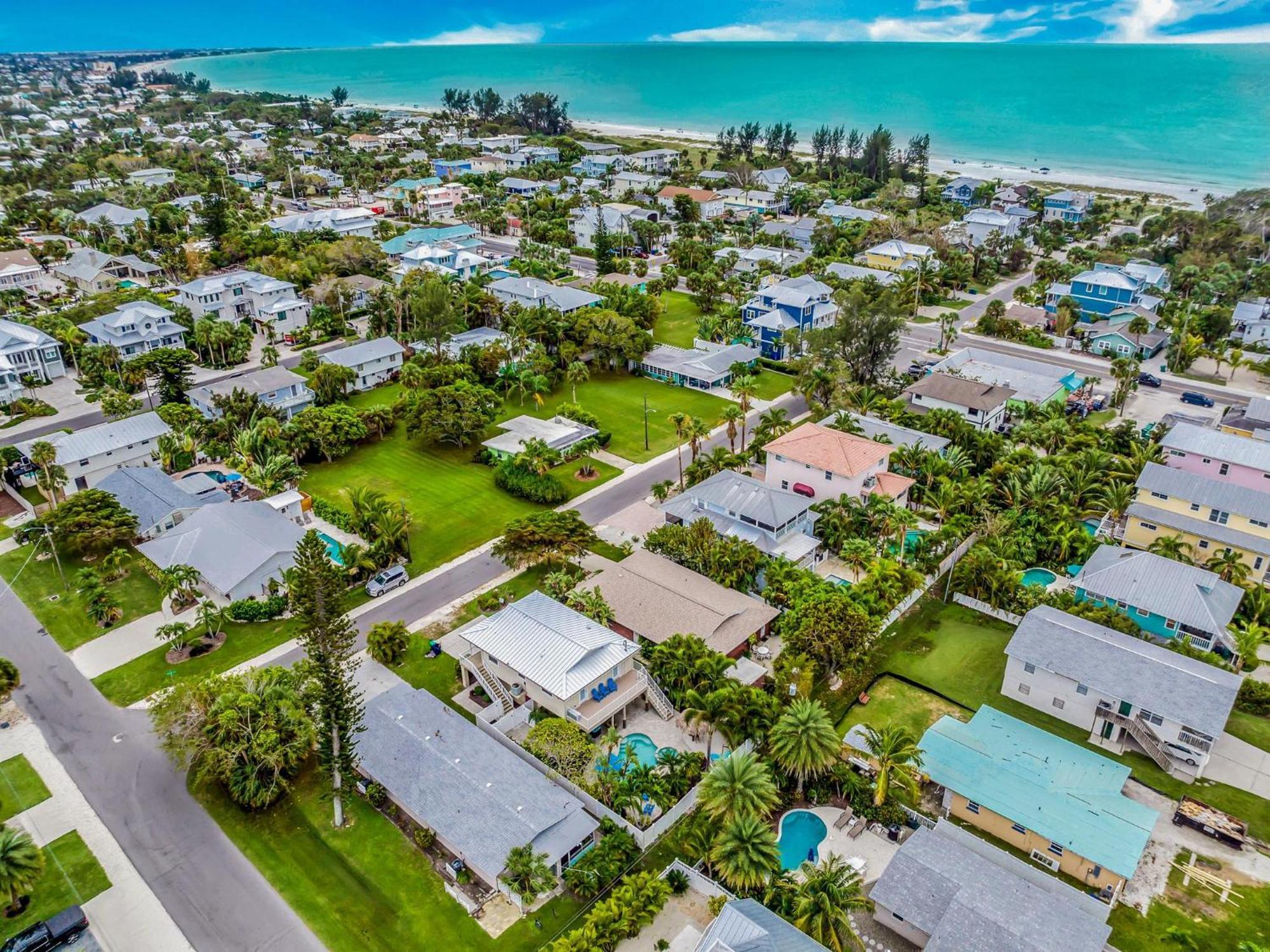 Coast Is Clear Villa Anna Maria Exterior photo